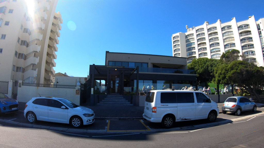 De Brasserie Restaurant , Strand
